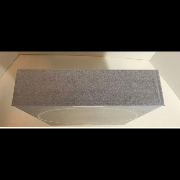 Mint sealed TISSUED James Bond 007 Barbie set - Picture 7 of 10